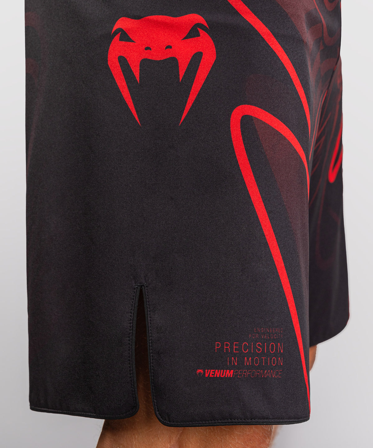 Venum Crimson Viper 2.0 Fightshorts - Nero/Rosso