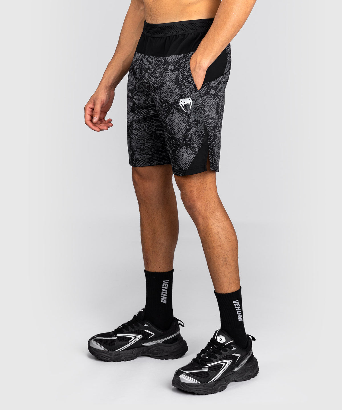 Venum G-Fit Scales Pantaloncini da Allenamento – Nero/Grigio Carbone
