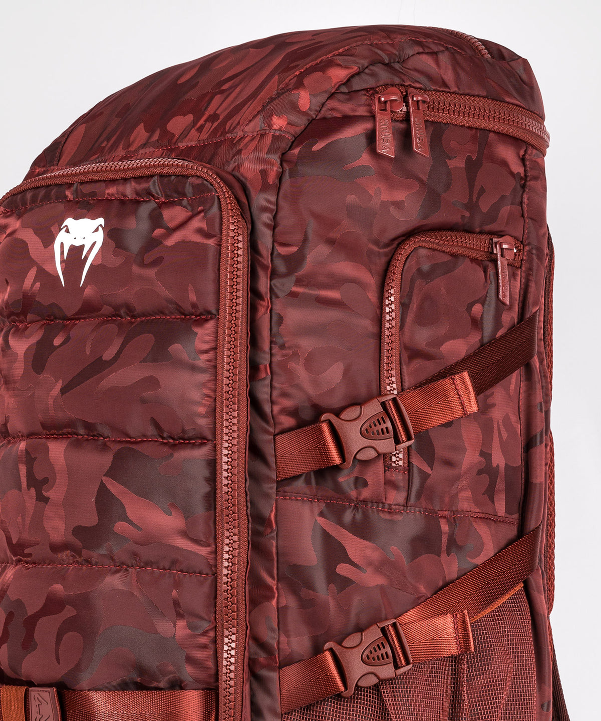 Venum Challenger Xtrem Rucksack (50-63L) – Camo/Burgunder