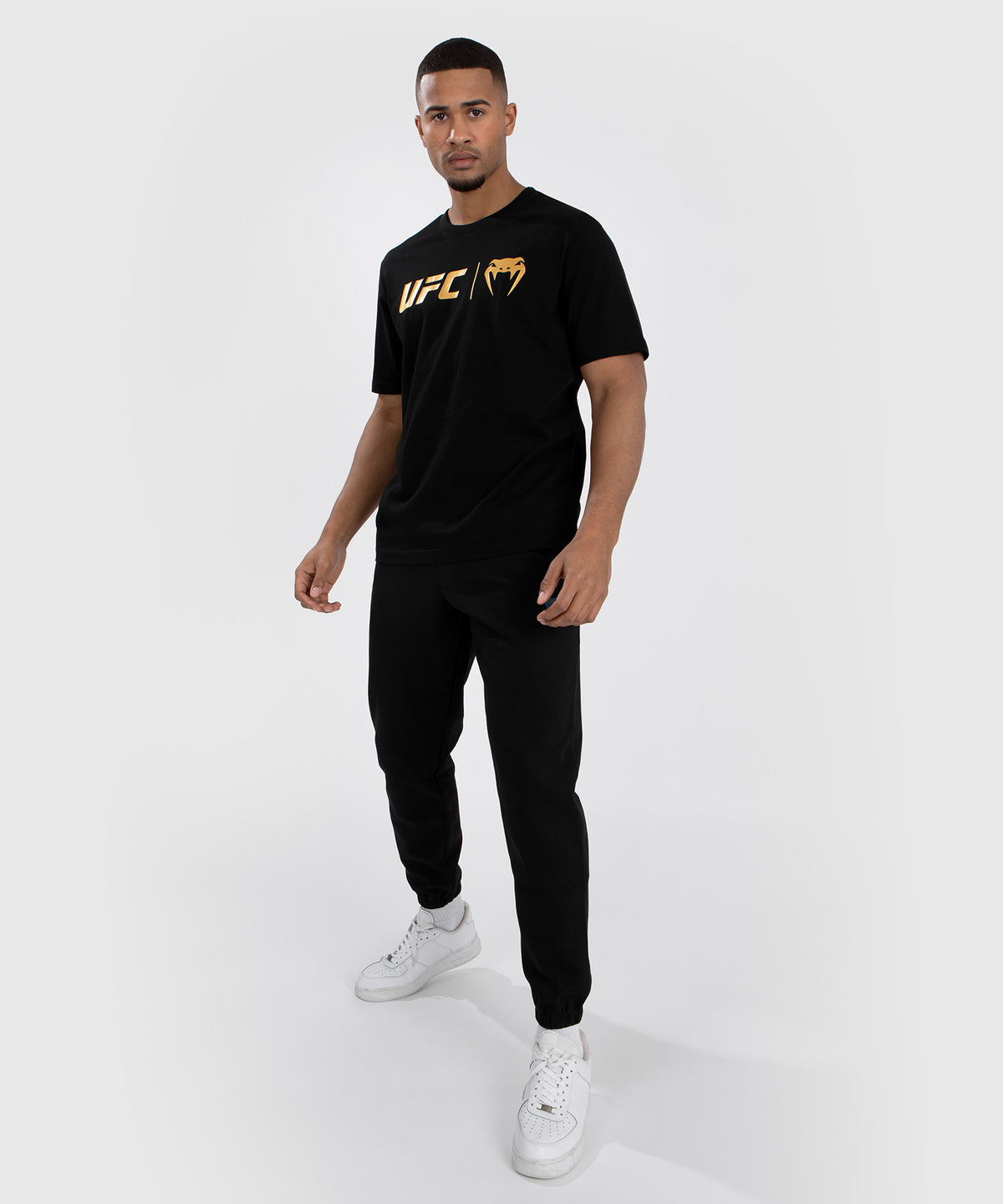 UFC Venum Classic Camiseta - Negro/Dorado