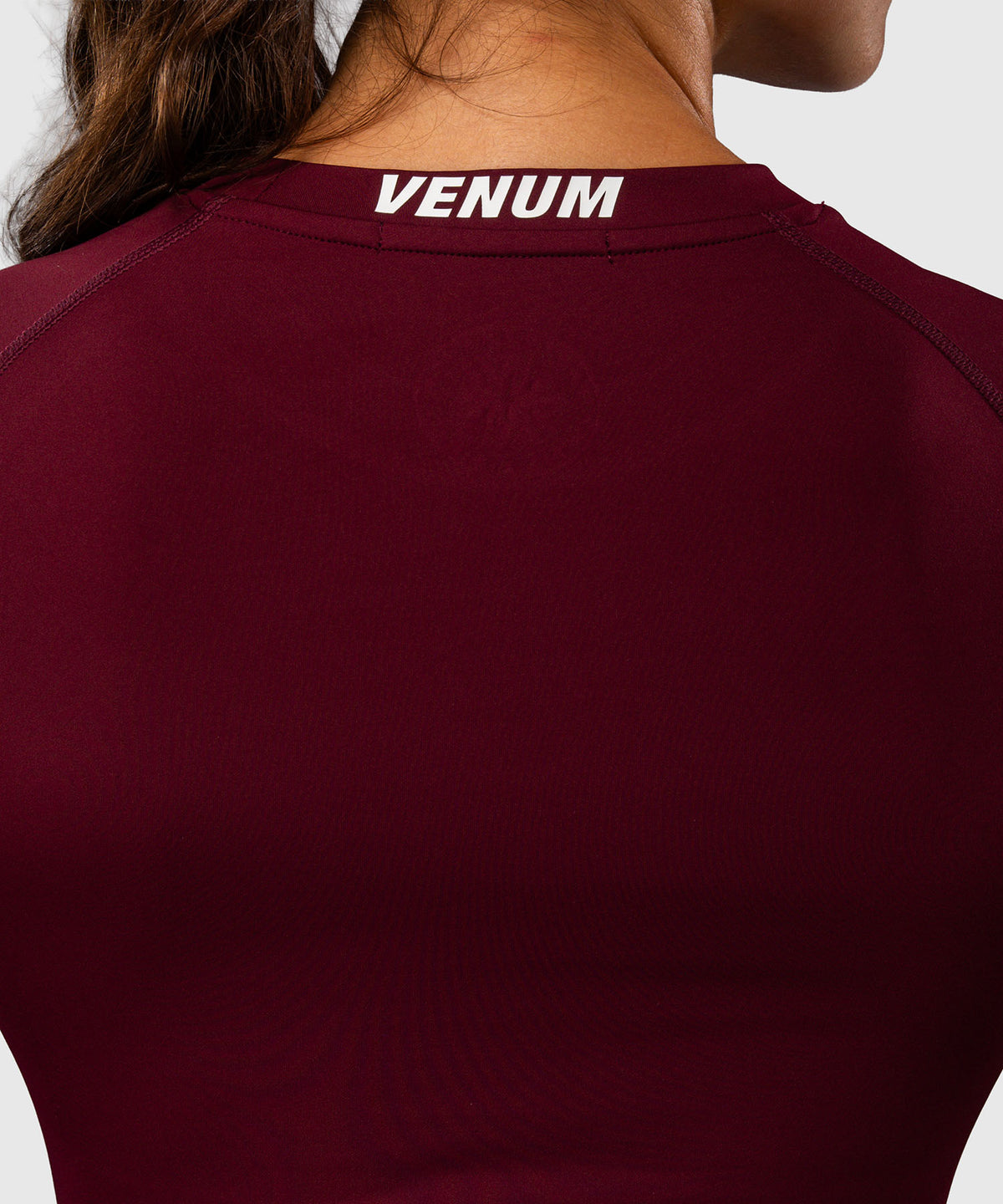Venum Aero XT Rashguard de Manga Larga - Ciruela