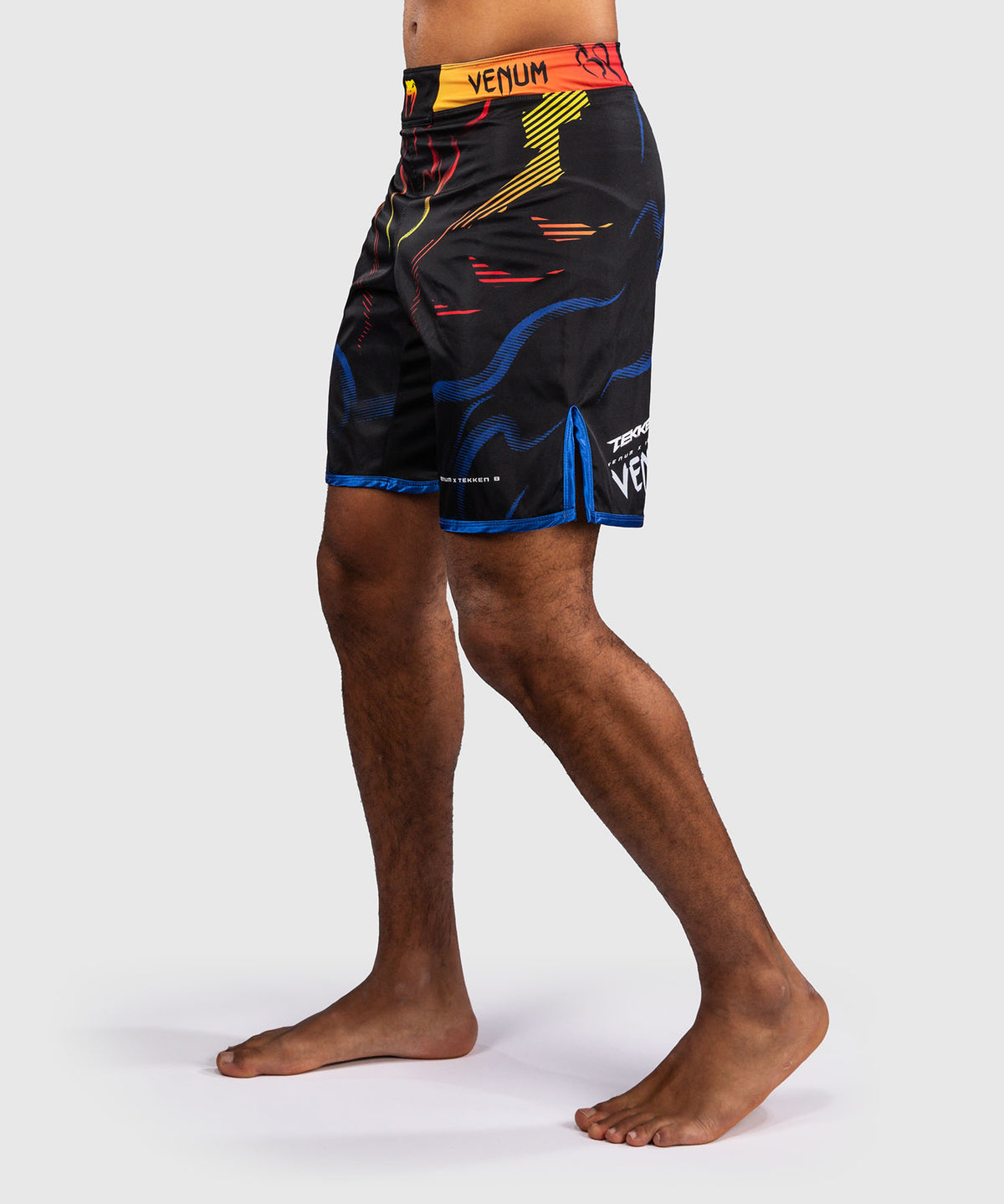 Venum x TEKKEN 8 Fightshorts - Yoshimitsu - Schwarz/Orange