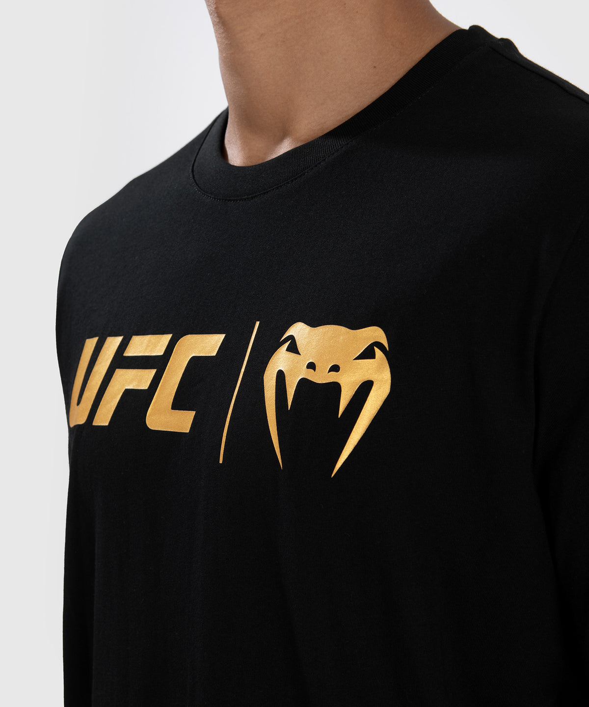 UFC Venum Classic Camiseta - Negro/Dorado
