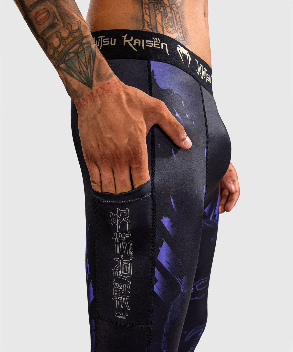 Jujutsu Kaisen x Venum Gojo Spats – Lila