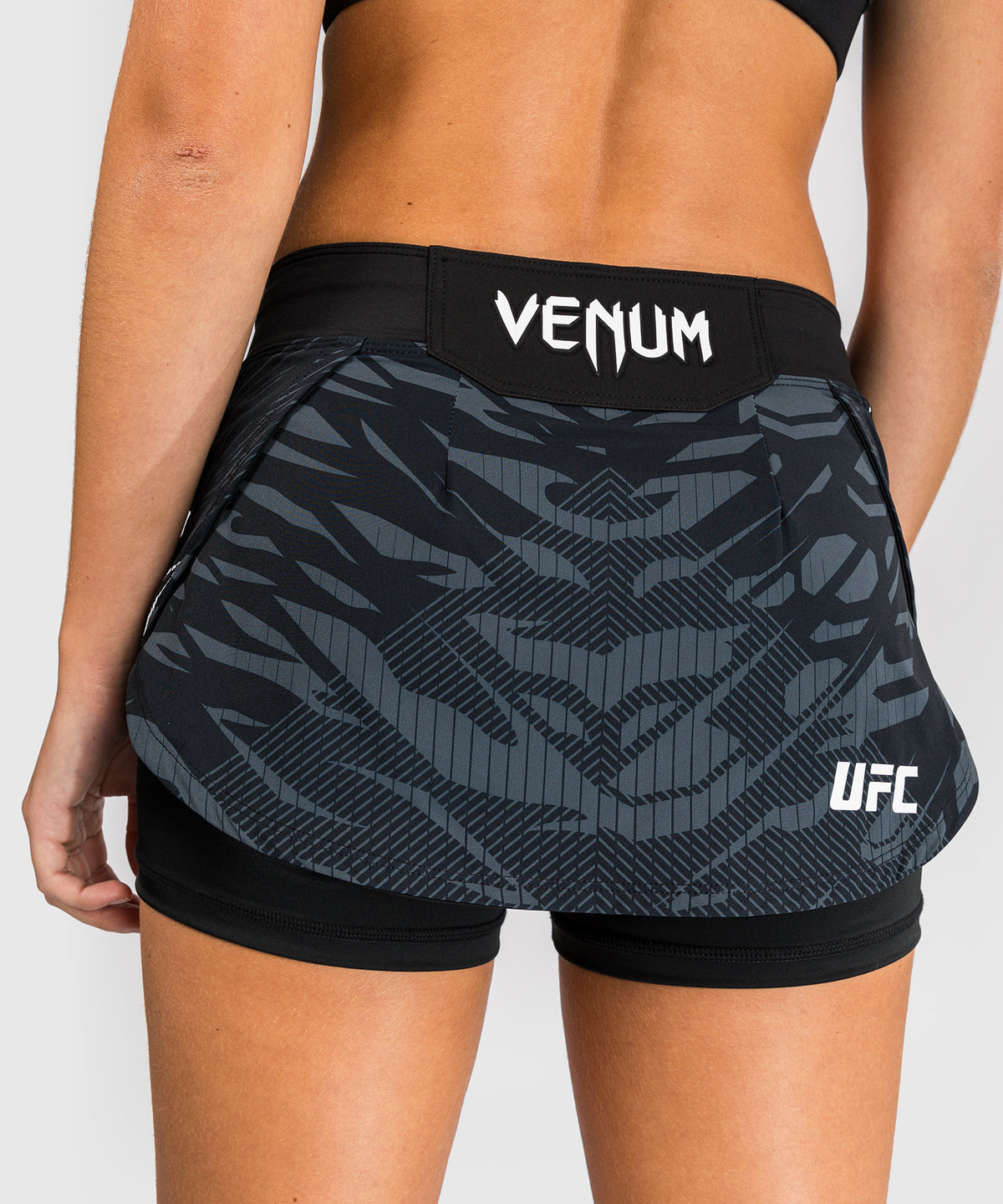 UFC Fusion by Venum Authentic Fight Night Damen-Skort - Schwarz