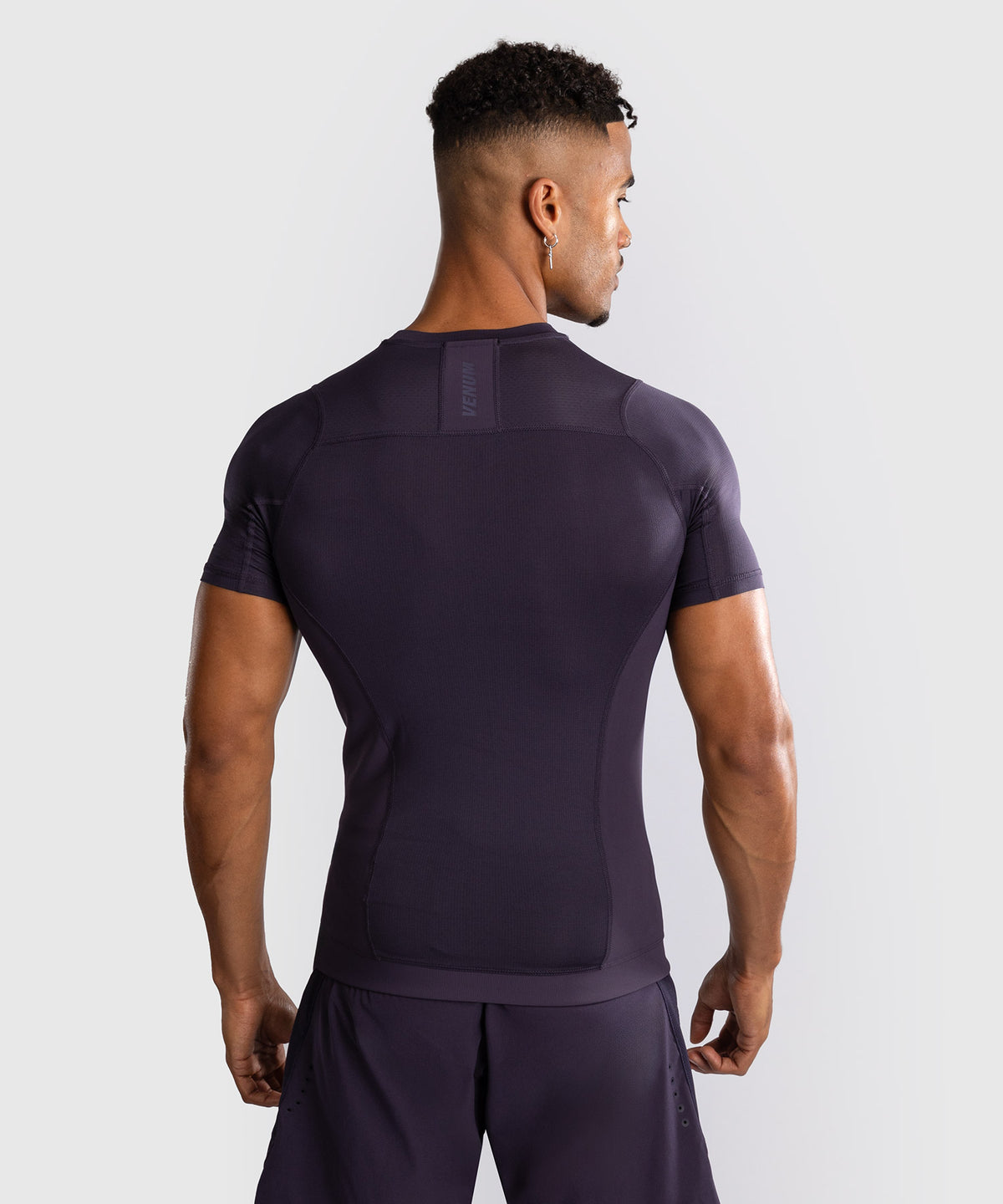 Venum G-Fit Air Herren Kurzarm Rashguard - Tiefpurpur