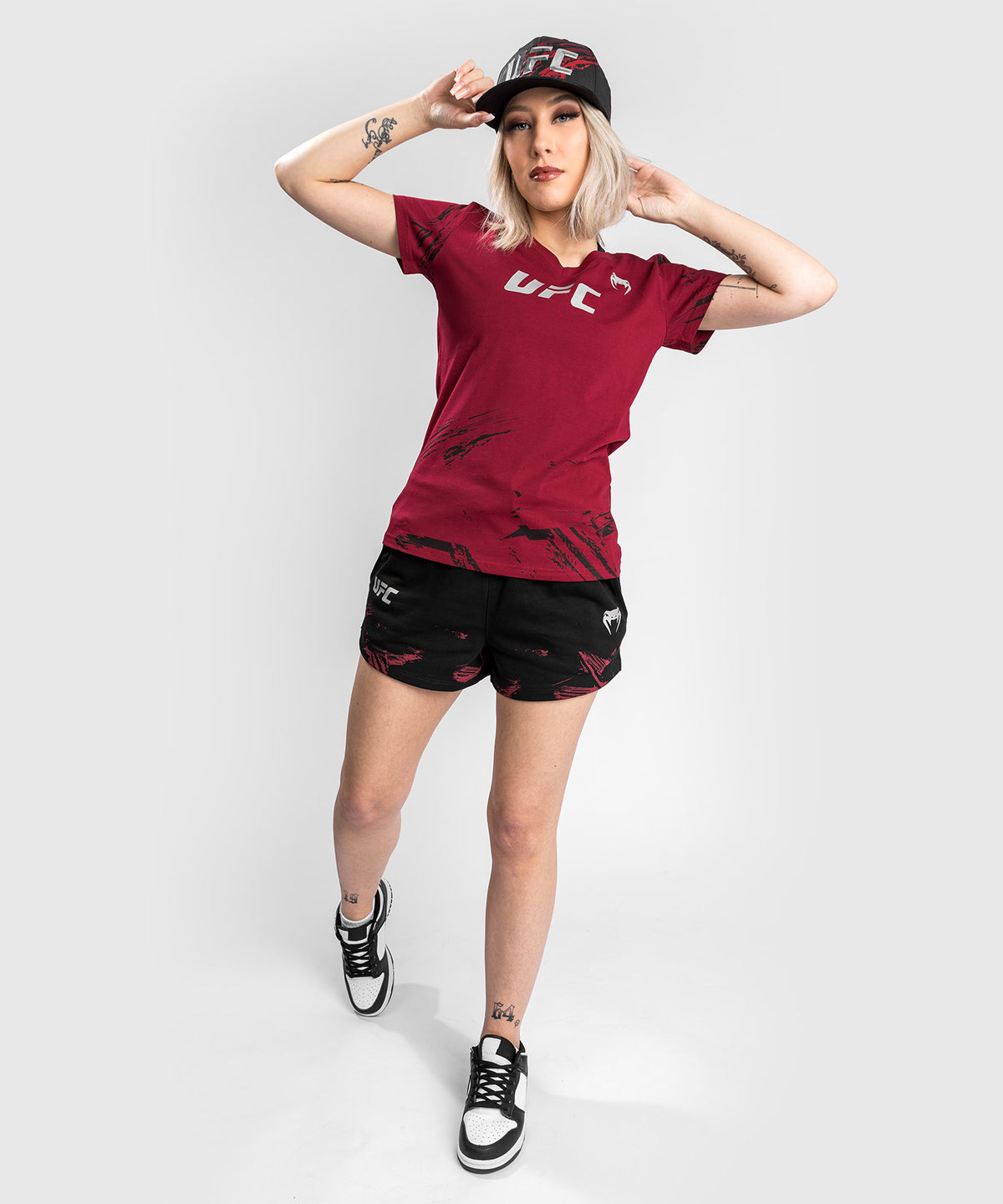 Camiseta UFC Venum Authentic Fight Week 2.0 - Para mujer - Rojo
