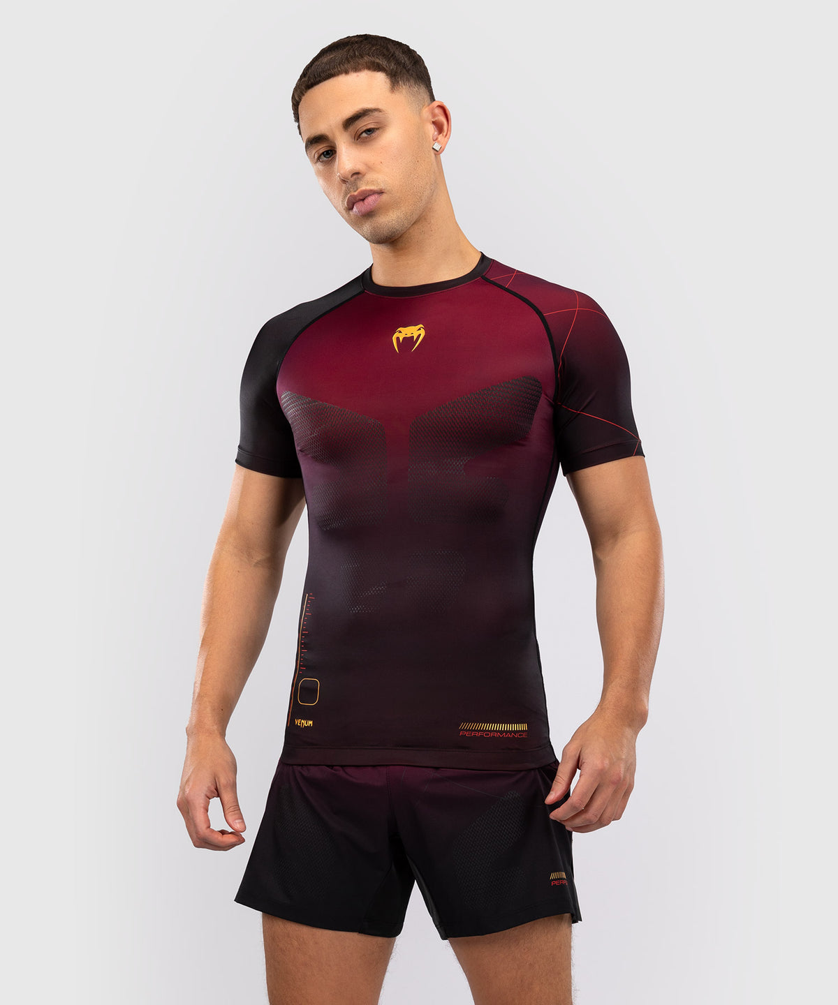 Venum Tactical XT Lycra de manga corta para hombre - Negra/Burdeos/Oro