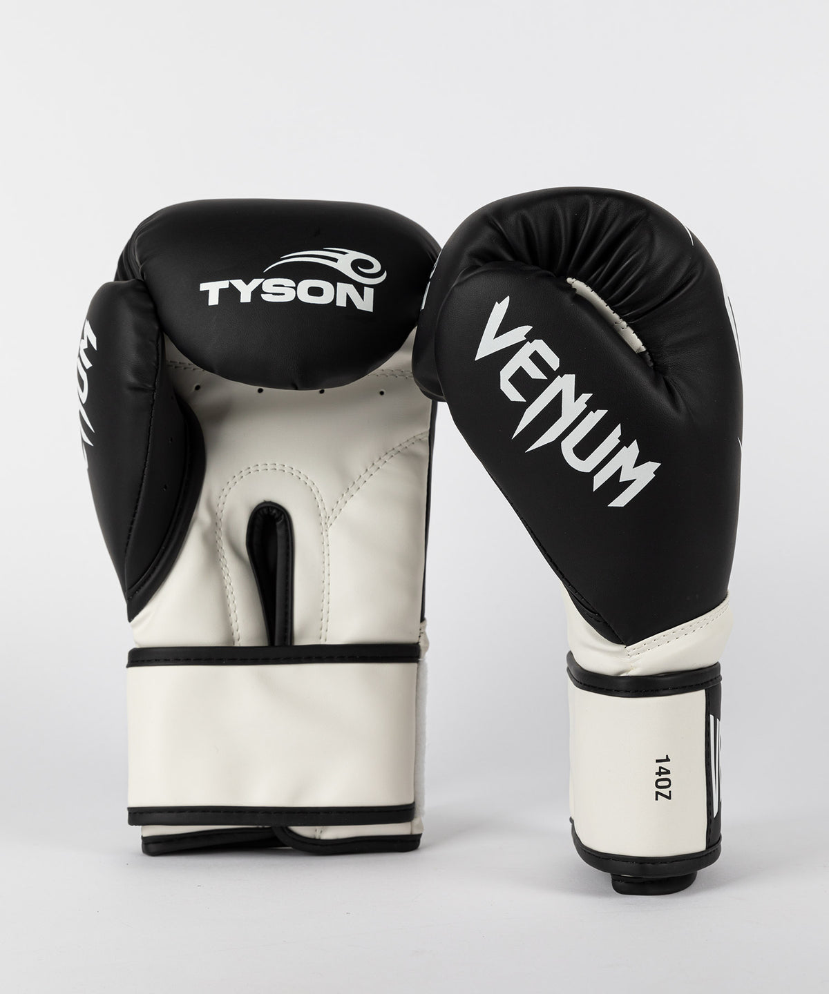 Venum Giant 2.0 Mike Tyson Pro Boxhandschuhe - Tiefschwarz/Optisch Weiß