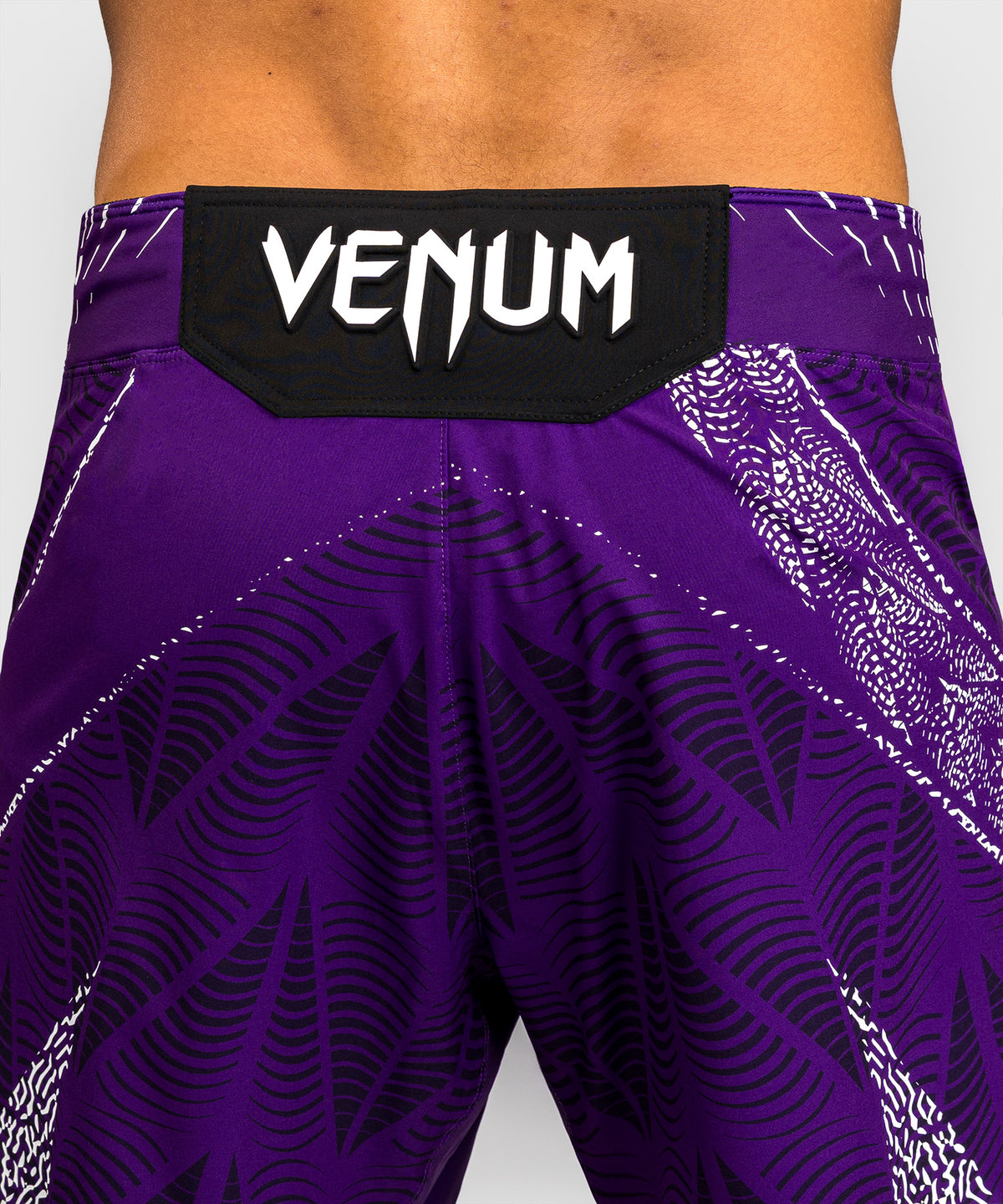 UFC Zenith by Venum Authentic Fight Night Kurze Passform Fight Short Herren - Lila