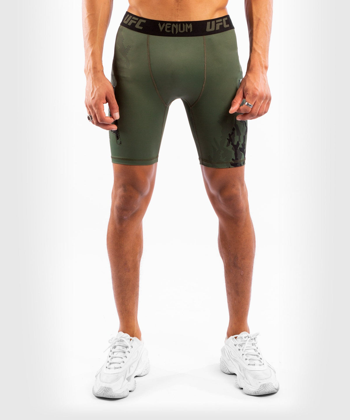 UFC Herren Kompressionsshorts Venum Authentic Fight Week - Khaki