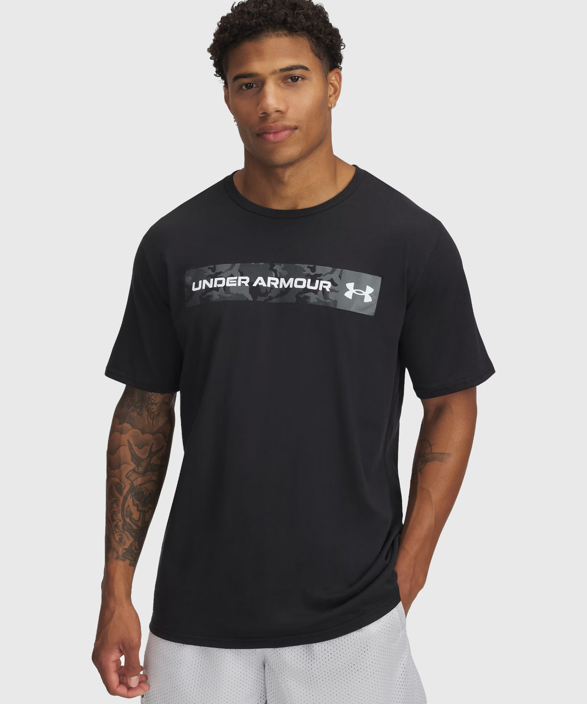 Under Armour Ua Camo Chest Stripe T-Shirt – Nero