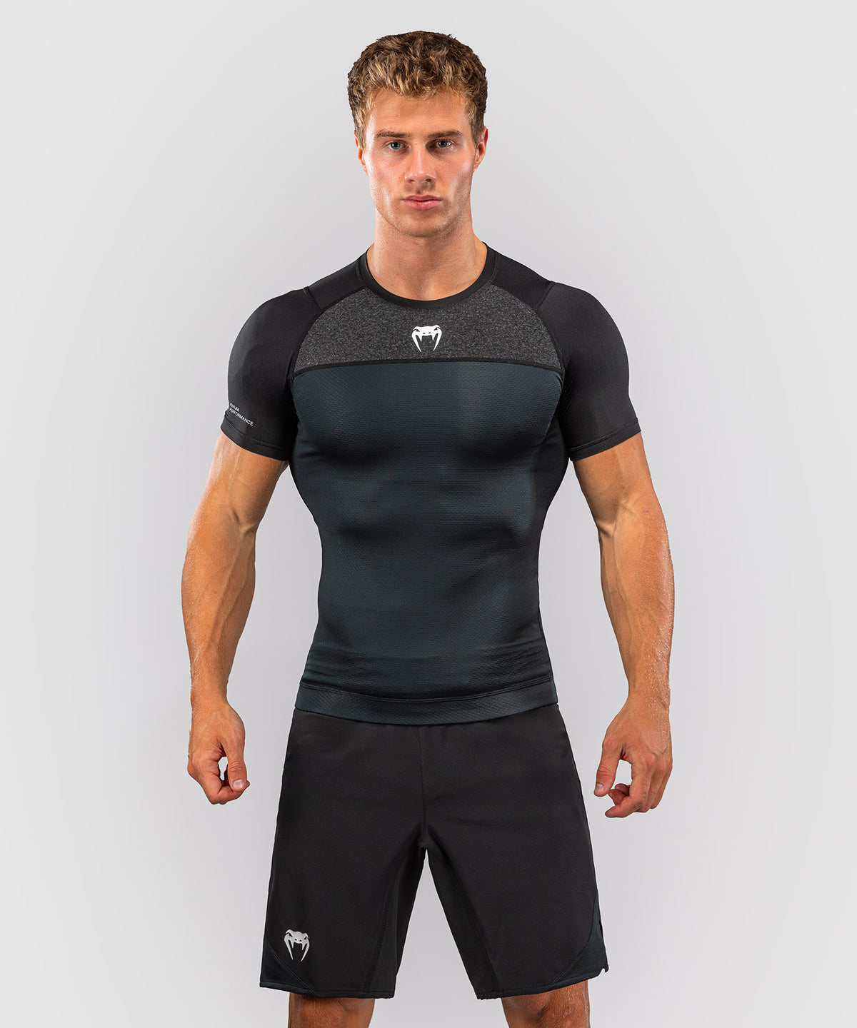 Venum G-Fit Scale Rashguard a maniche corte - Nero