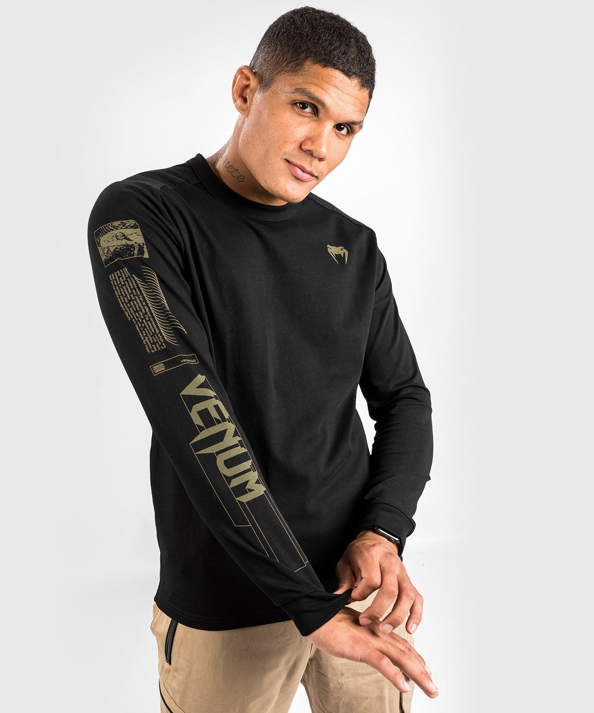 T-shirt Fangs Venum regular - maniche lunghe - Nero/Sabbia
