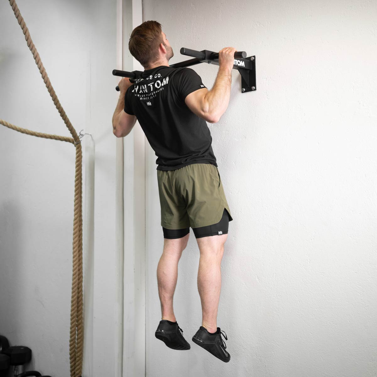 Phantom Athletics Barra de Dominadas de Pared - Negro