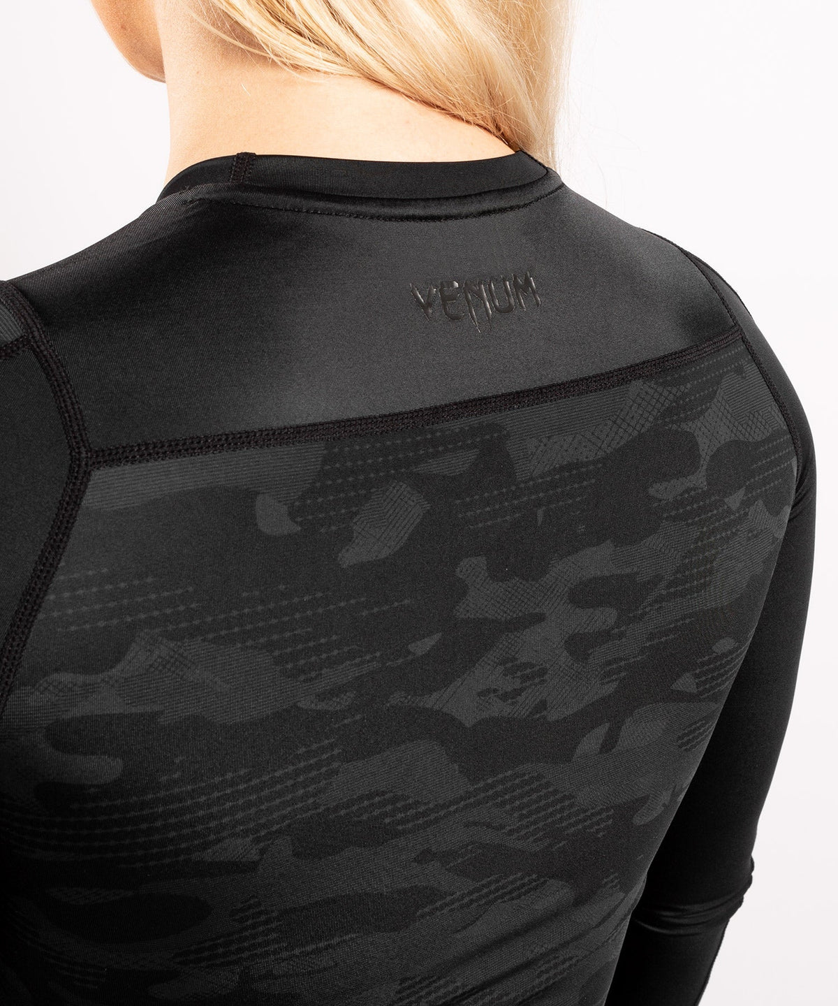 Venum Defender Langarm-Rashguard - für Frauen - Schwarz/Schwarz