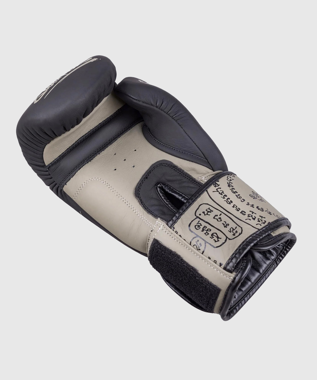 8 Weapons 8 Ways Yant Boxing Gloves - Black/Sand