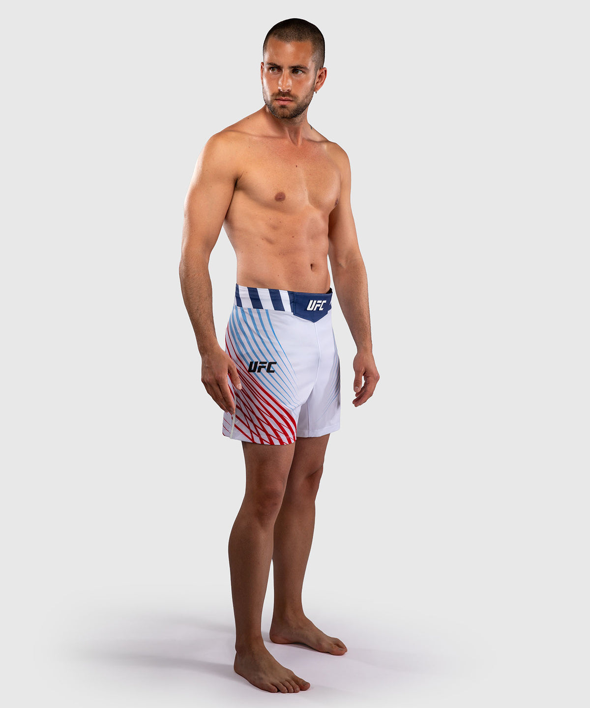 Official UFC Freedom 250 by Venum Authentic Fight Night Short de combat coupe courte pour homme - Blanc
