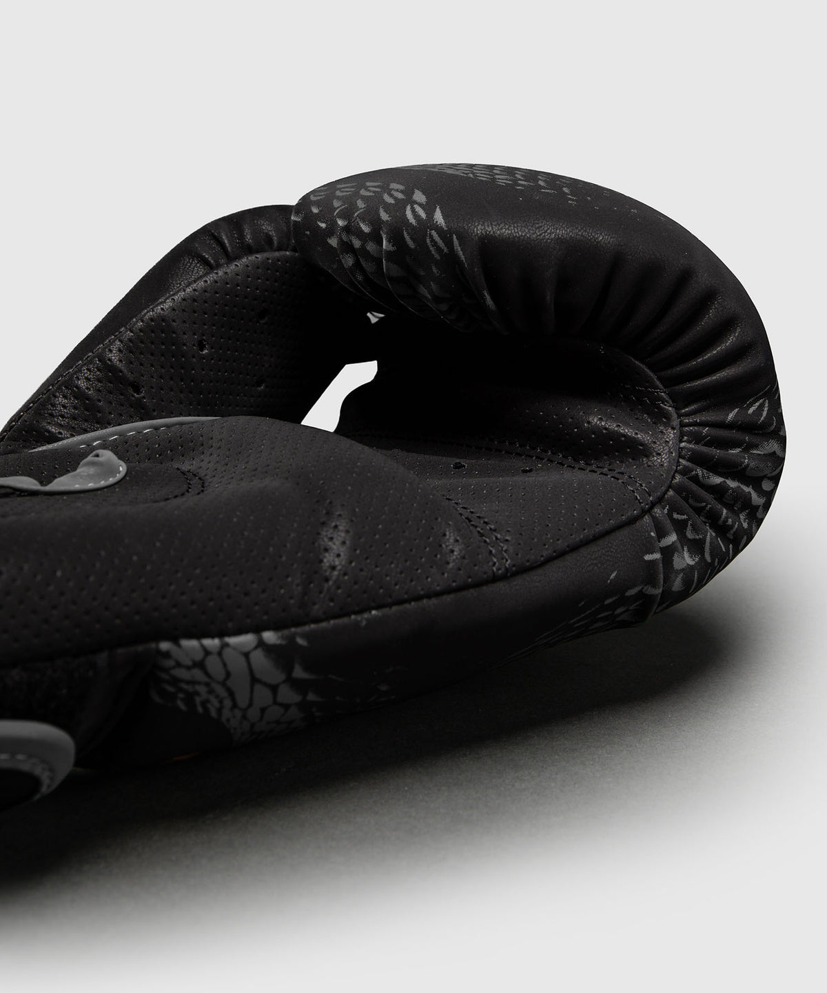 Venum Impact Matupa Guantoni da boxe - Nero/Grigio/Oro