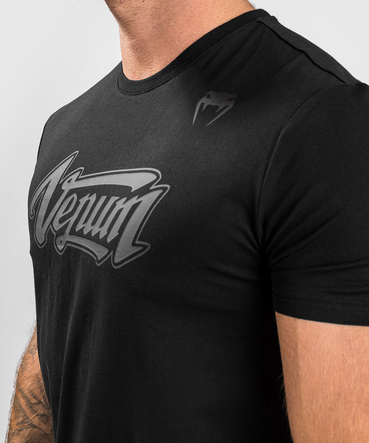 Camiseta Absolute 2.0 Venum- Negro/Negro