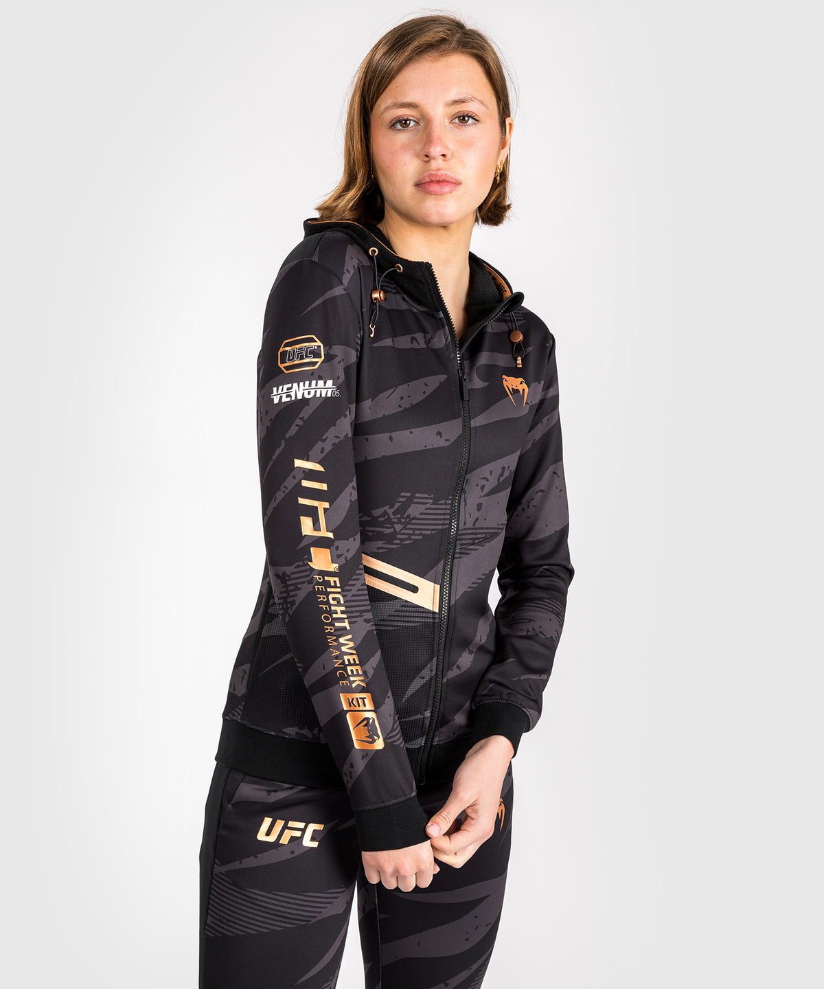 UFC Adrenaline by Venum Fight Week Felpa Con Cappuccio e zip da Donna - Urban Camo
