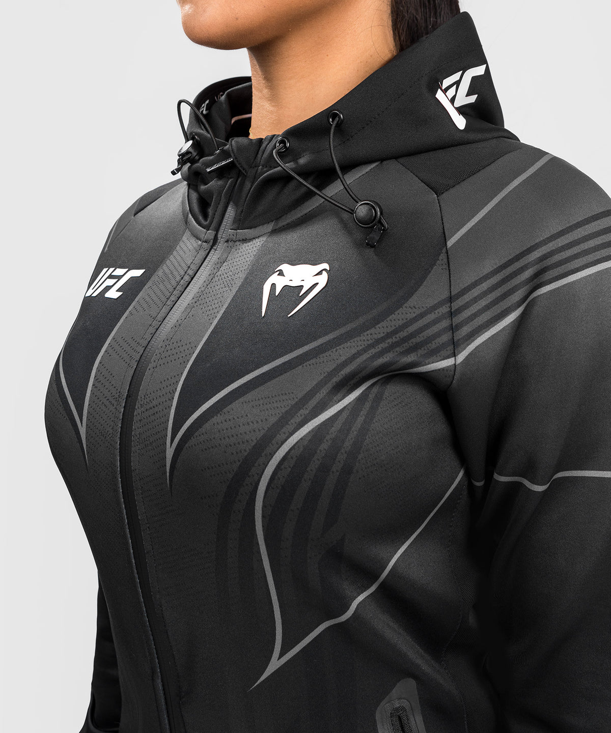 UFC Venum Authentic Fight Night 2.0 Women's Walkout Hoodie - schwarz