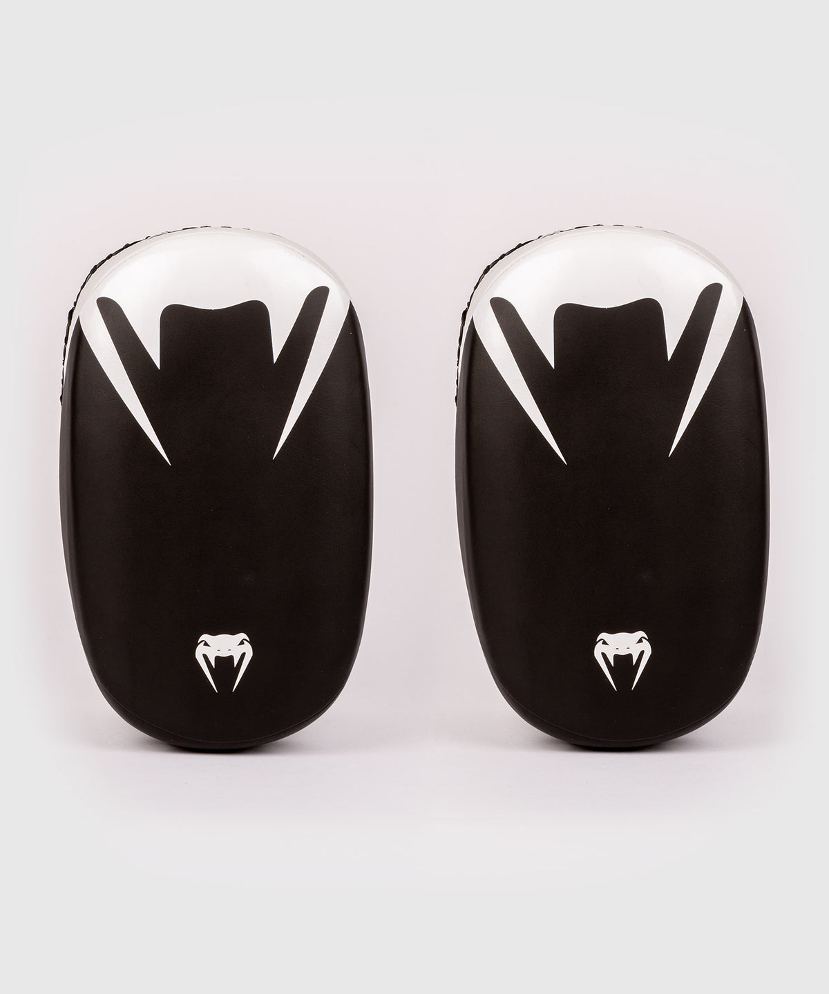Venum Light Kick Pads (Paar) - Schwarz/Weiß
