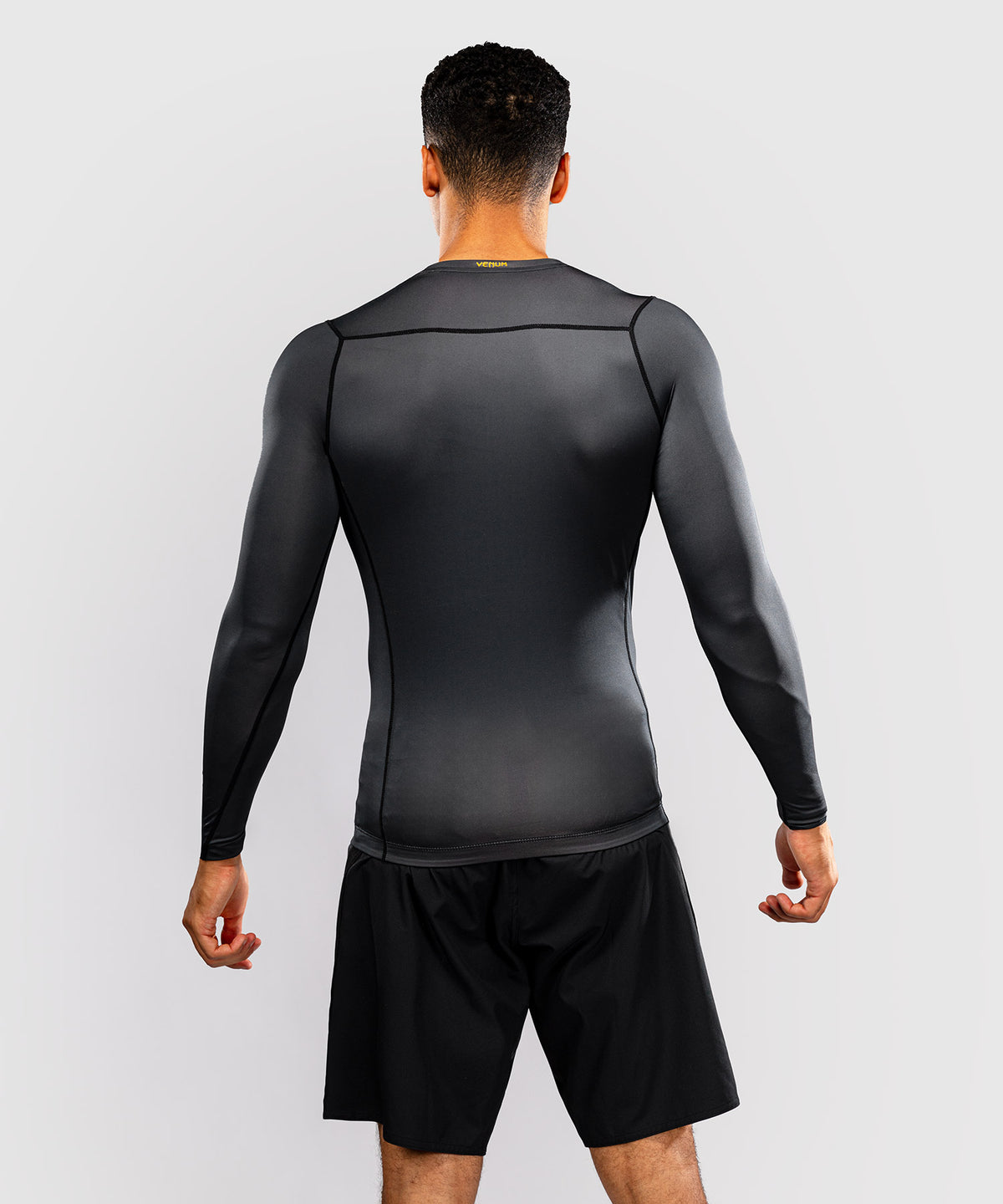 Venum Attack Langarm-Rashguard - Schwarz/Gold