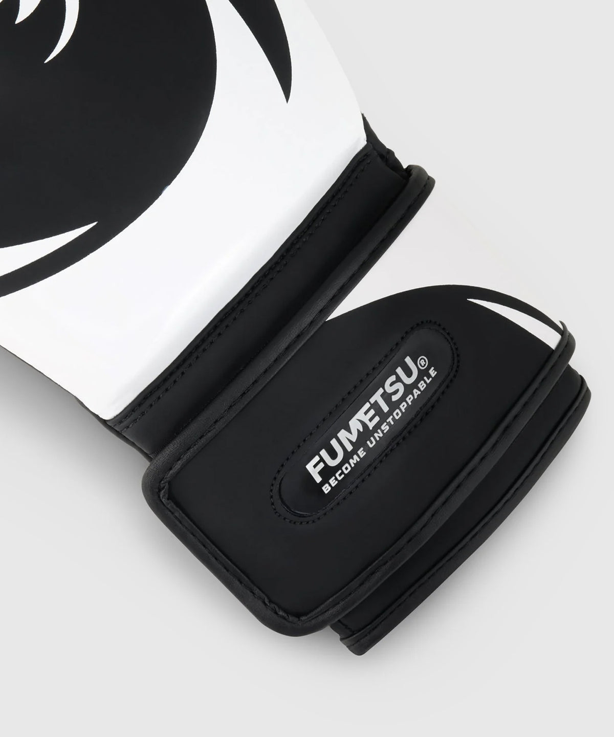 Fumetsu Ghost S3 Guantoni da Boxe - Nero/Bianco