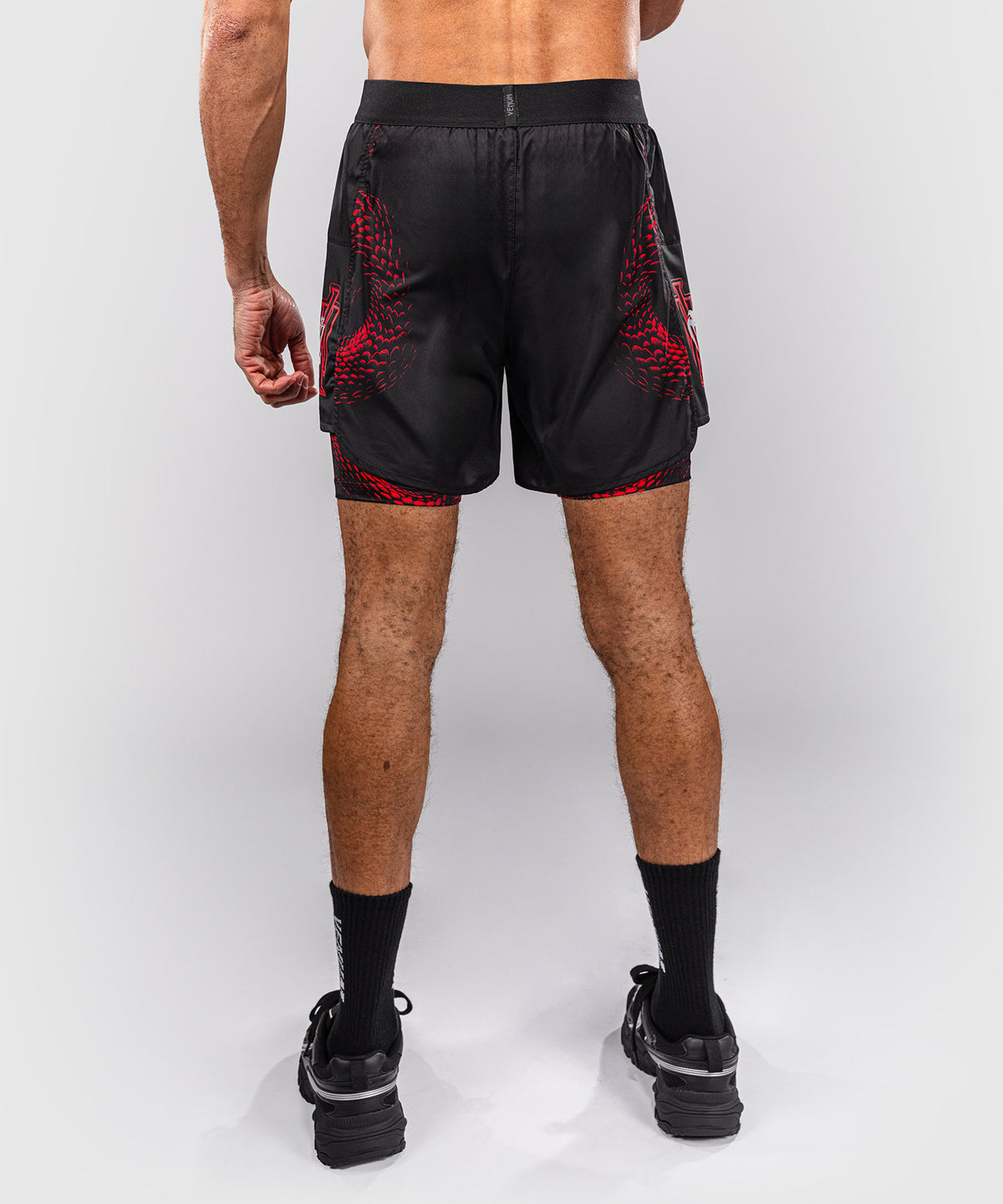 Venum Matupa Pantaloncini da Allenamento - Nero/Rosso/Argento