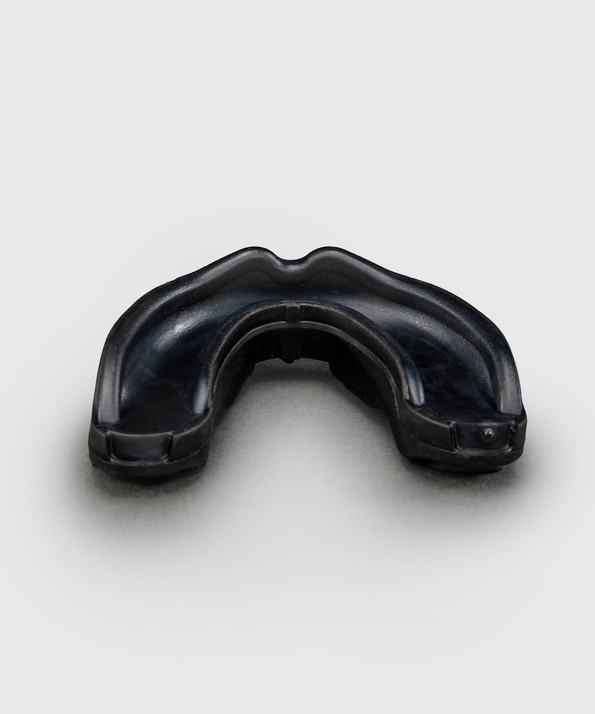 Protège-dents Venum Predator – Noir/Noir/Rouge