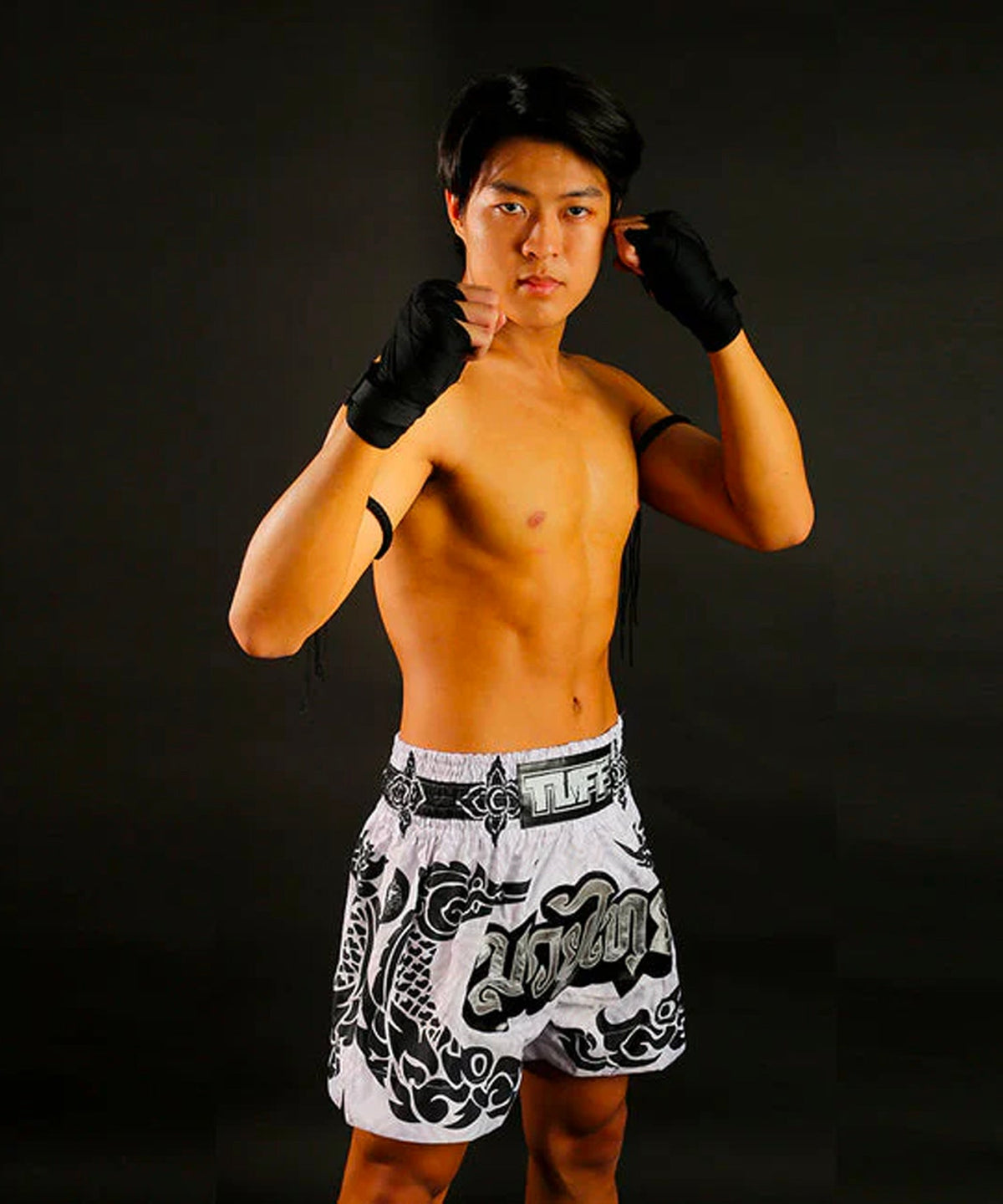 Tuff The Great Hongsa Muay Thai Shorts - Weiß