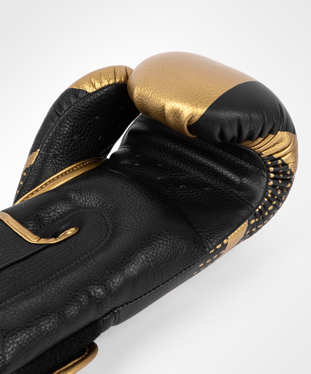 Venum Lightning Boxhandschuhe – Gold/Schwarz