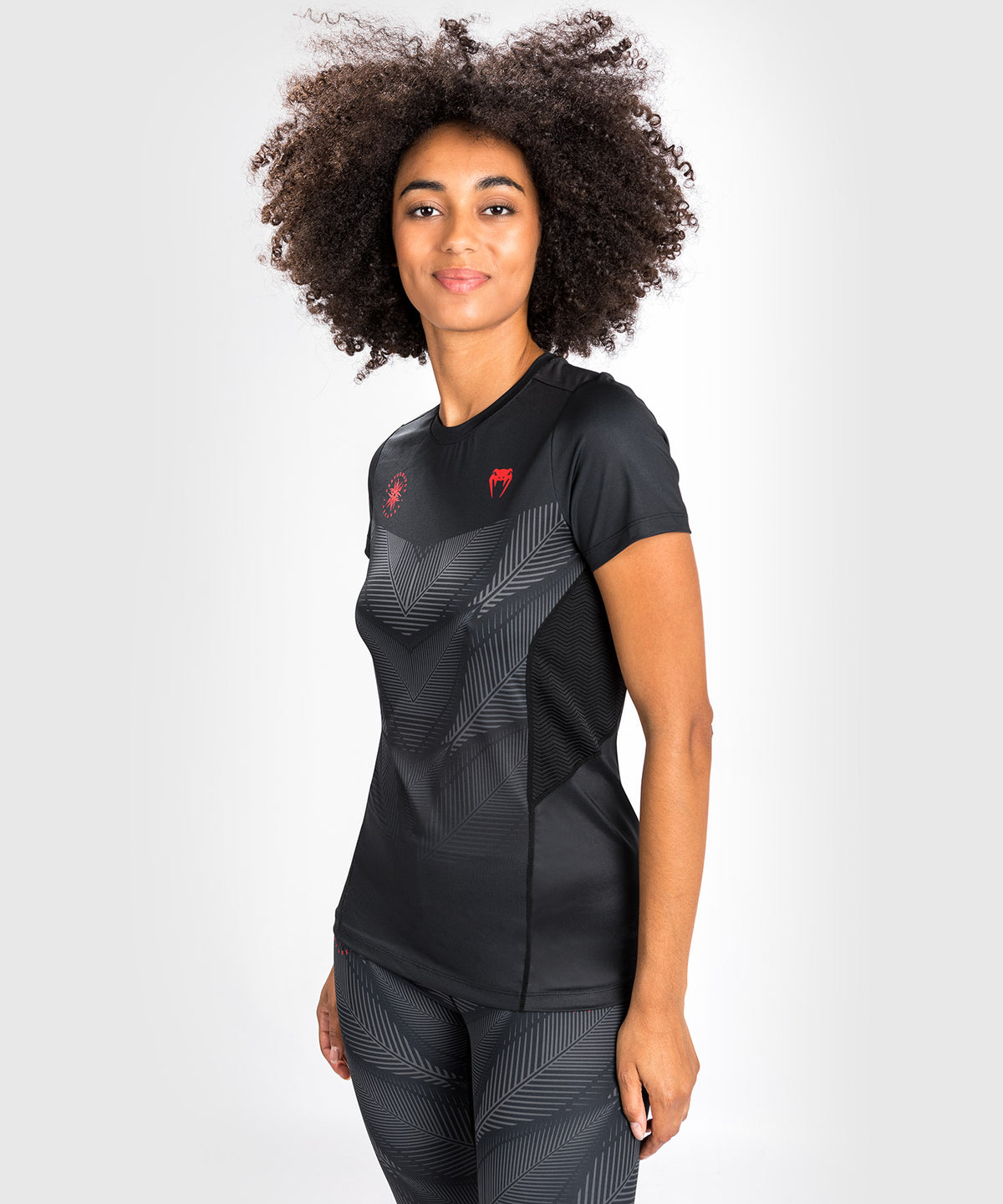 Camiseta Venum Phantom Dry Tech - Para Mujer - Negro/Rojo