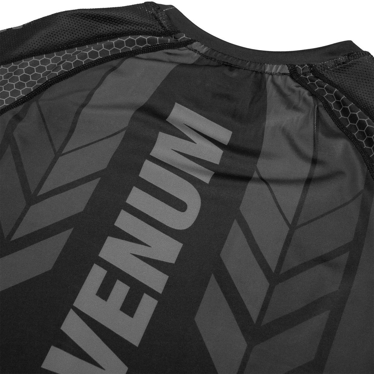 Rashguard Venum Technical 2.0 Maniche lunghe - Nera/Nera