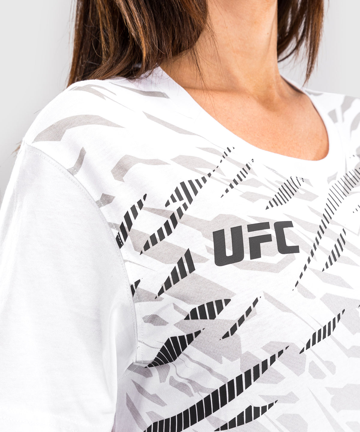 UFC Fusion by Venum Replica Damen Kurzarm T-Shirt - Weiß
