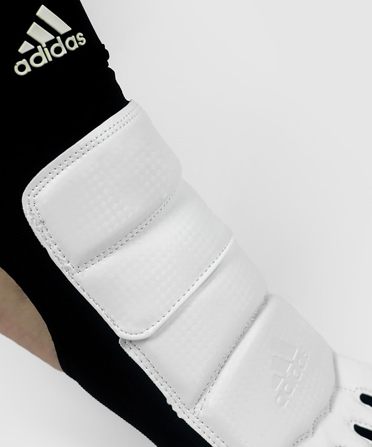 Adidas Guanti da Taekwondo - Bianco/Nero
