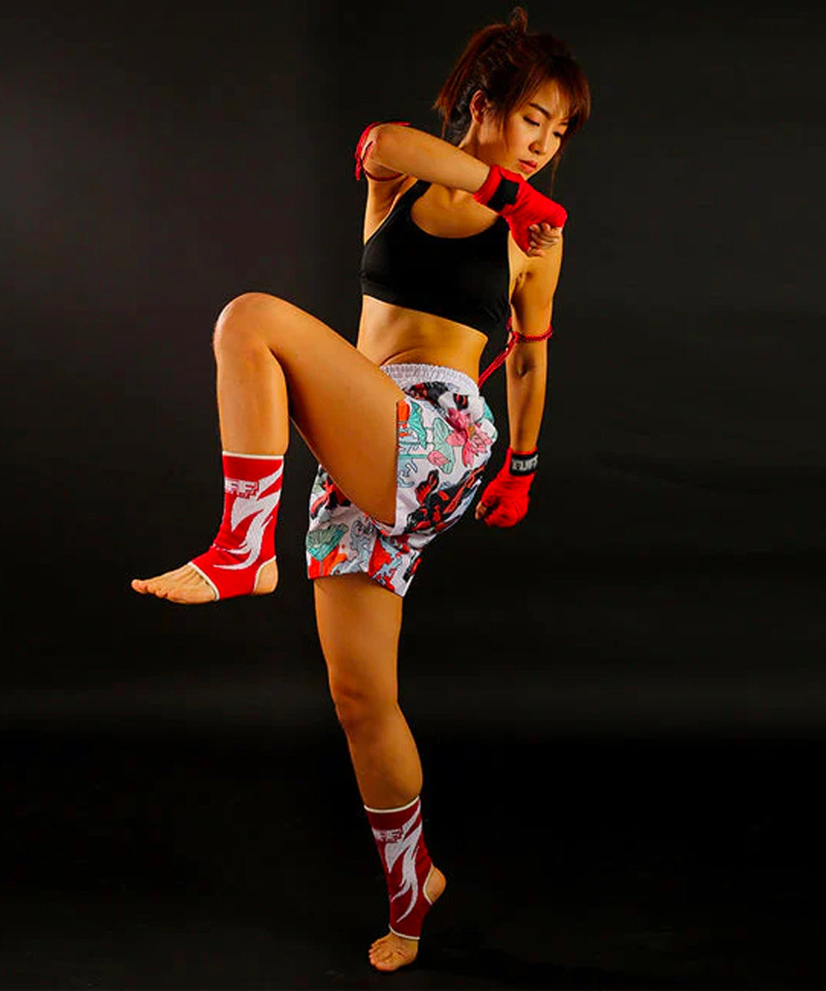 Tuff Japanese Koi Fish Muay Thai Shorts - Weiß