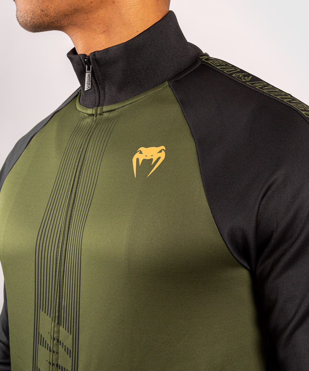 Venum Club 212 Track Jacket - Khaki/Schwarz
