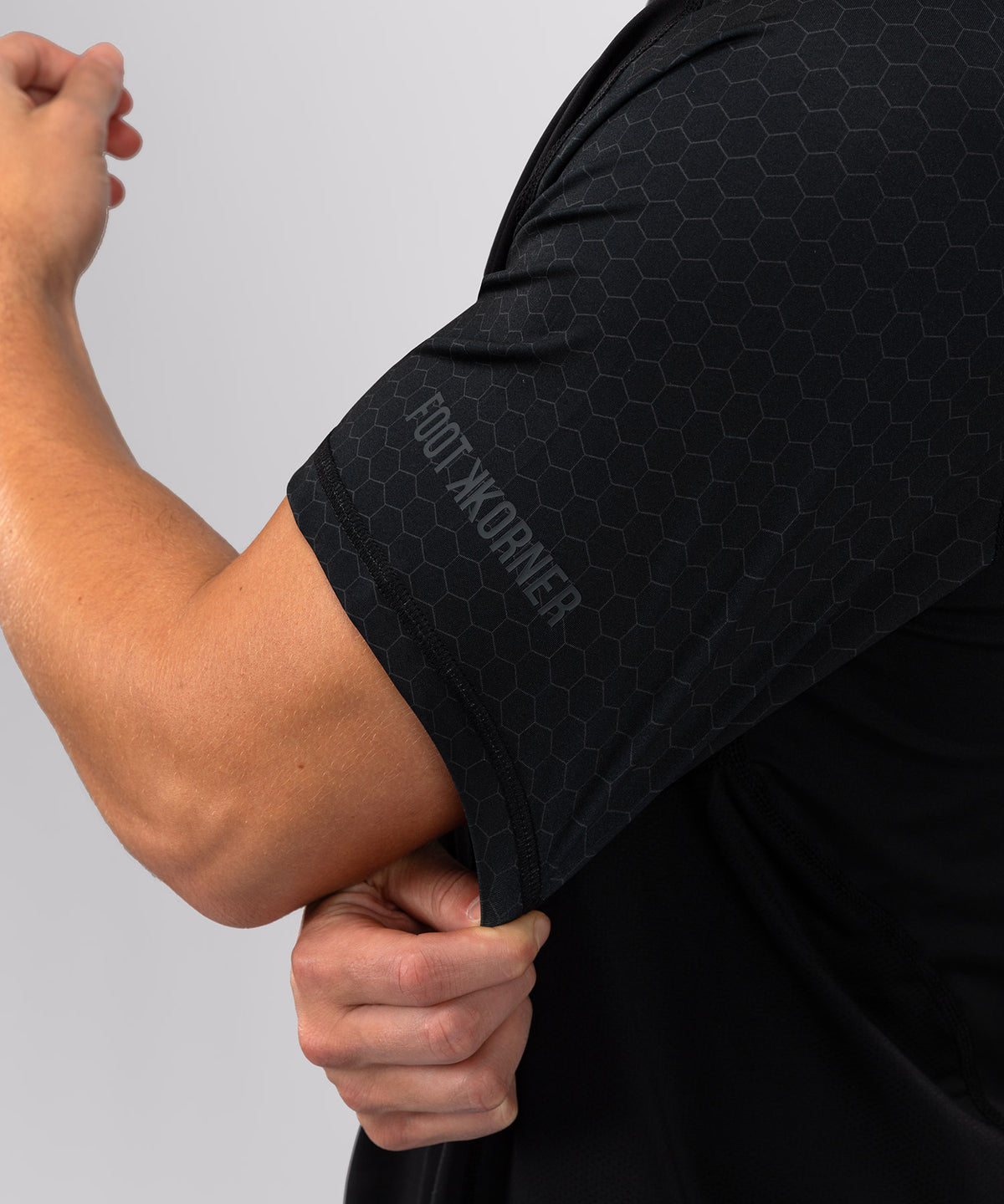 Foot Korner x Venum Hexagon MMA Camiseta - Negro/Plata