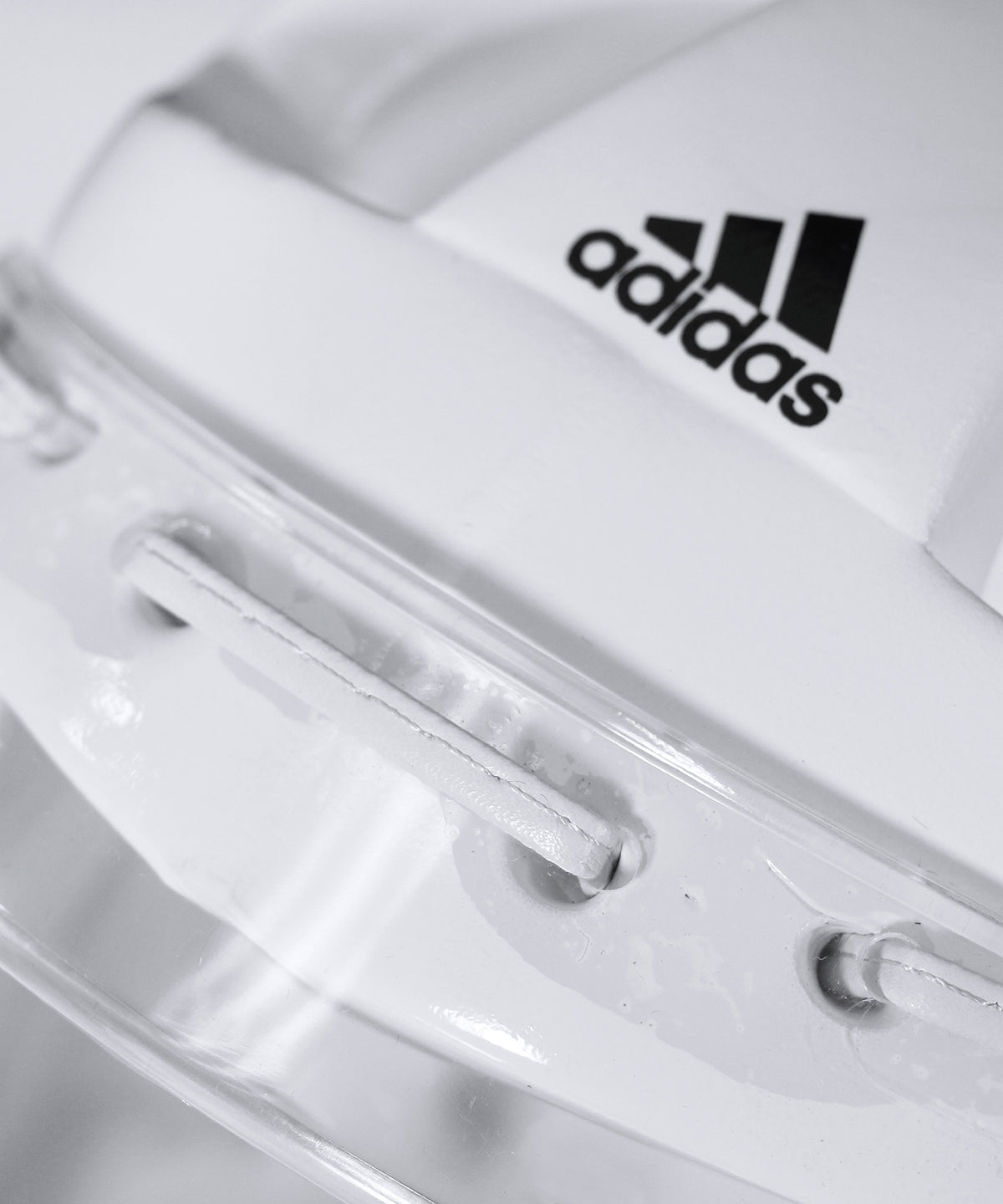 Casque Taekwondo Avec Visière Adidas - Blanc