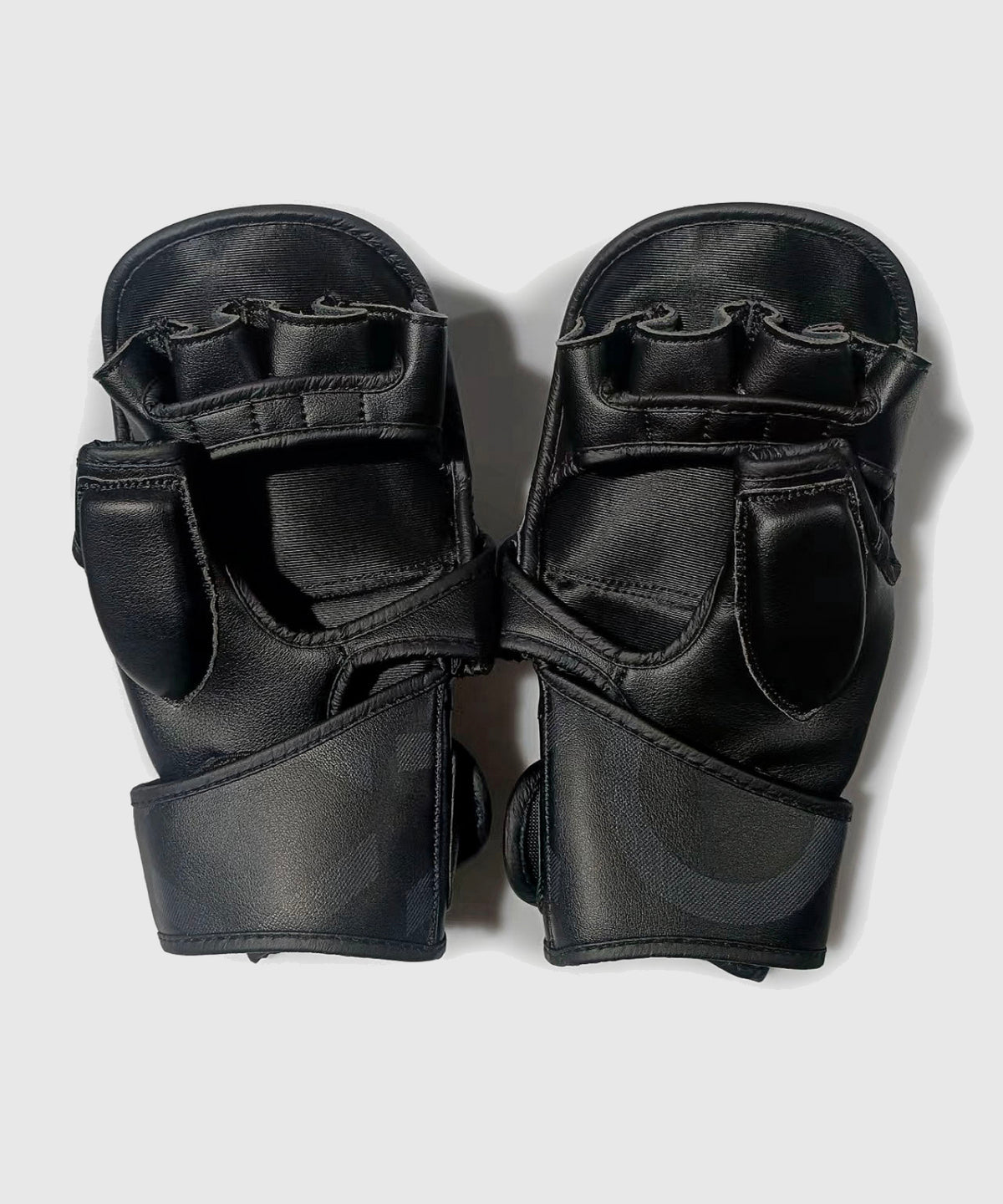 Wicked One Right Guantoni da Sparring MMA - Nero/Rosso