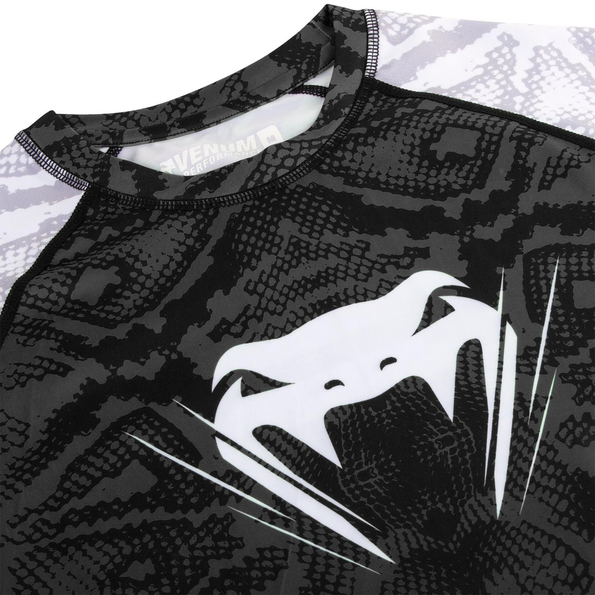 Venum Amazonia 5 Rashguard - Long Sleeve
