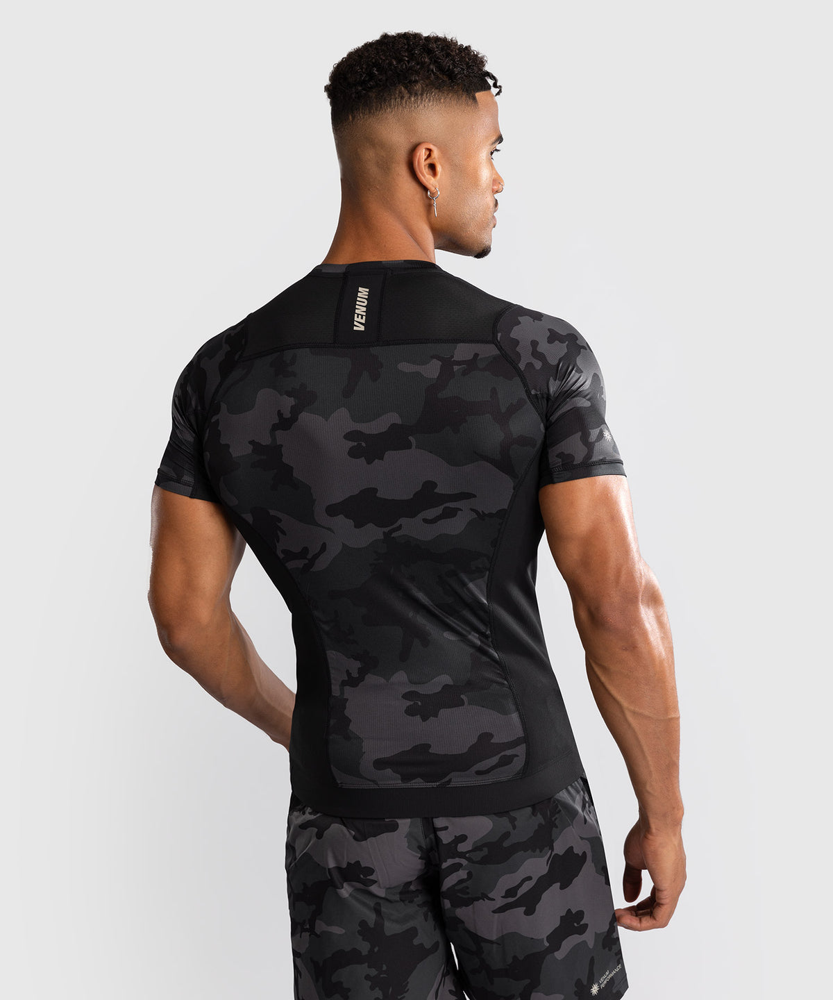 Venum G-Fit Air Herren Kurzarm Rashguard - Digital Urban Camo