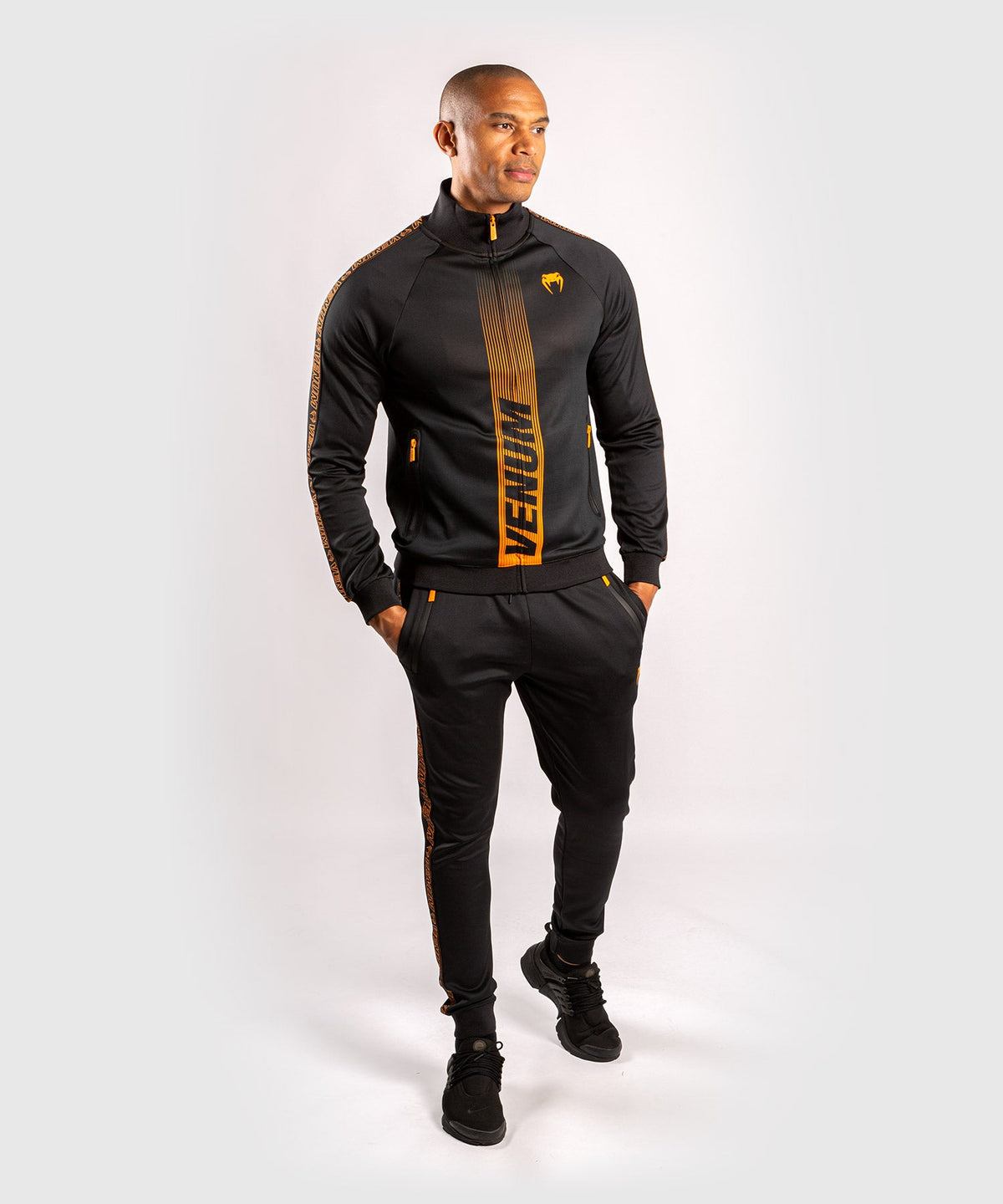 Veste Venum Club 212 – Noir/Orange