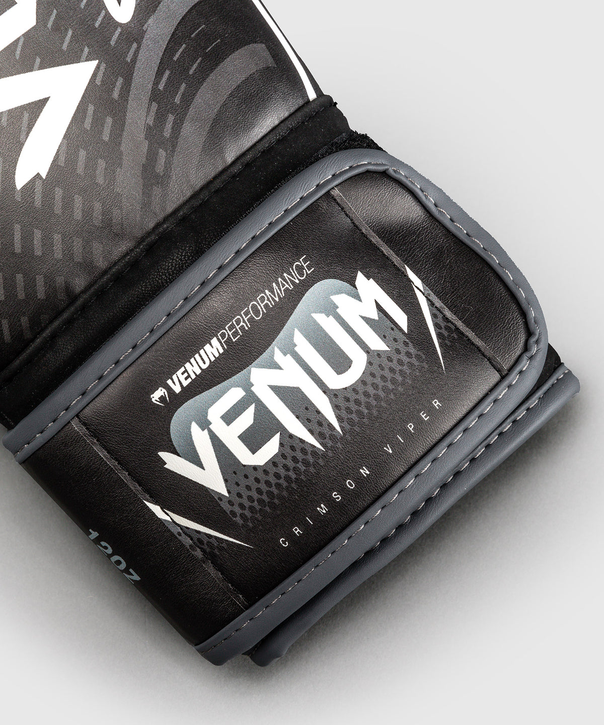 Venum Crimson Viper 2.0 Impact Guantes de boxeo - Negro/Gris