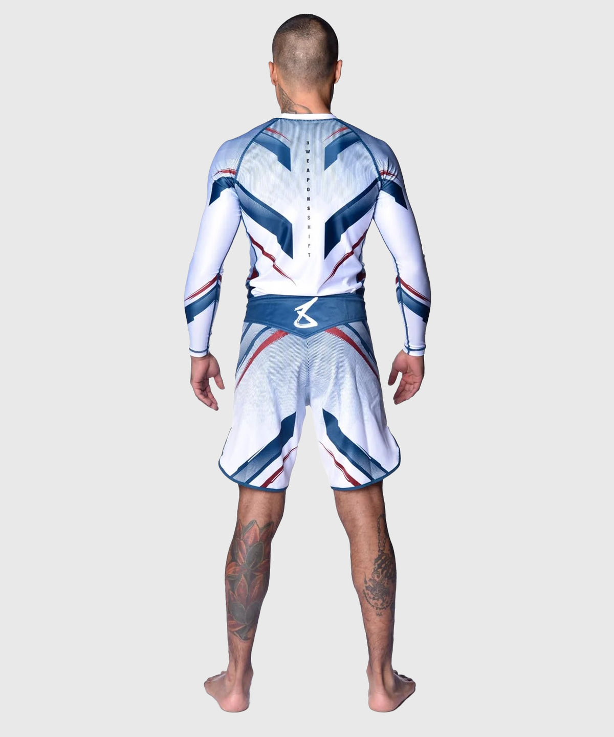 8 Weapons Shift Rashguard a Maniche Lunghe - Bianco/Blu/Rosso