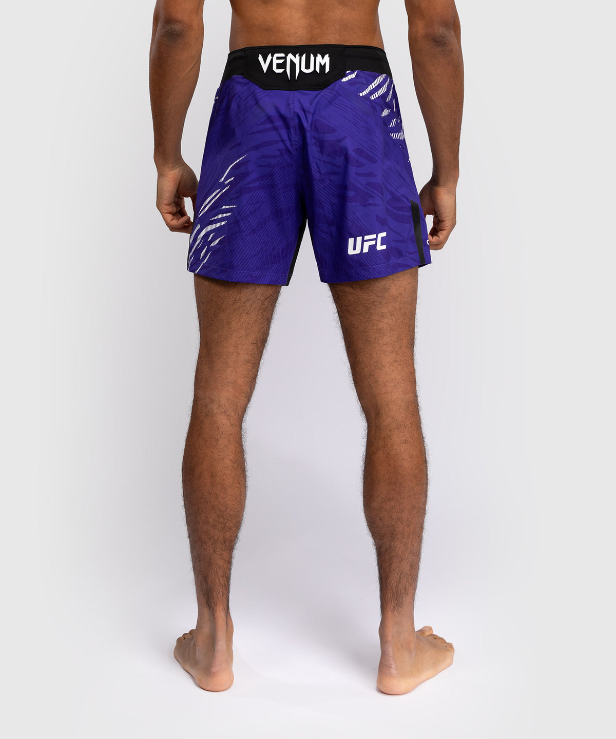 Short de Combat pour Hommes UFC Fusion by Venum Authentic Fight Night - Coupe Courte - Violet
