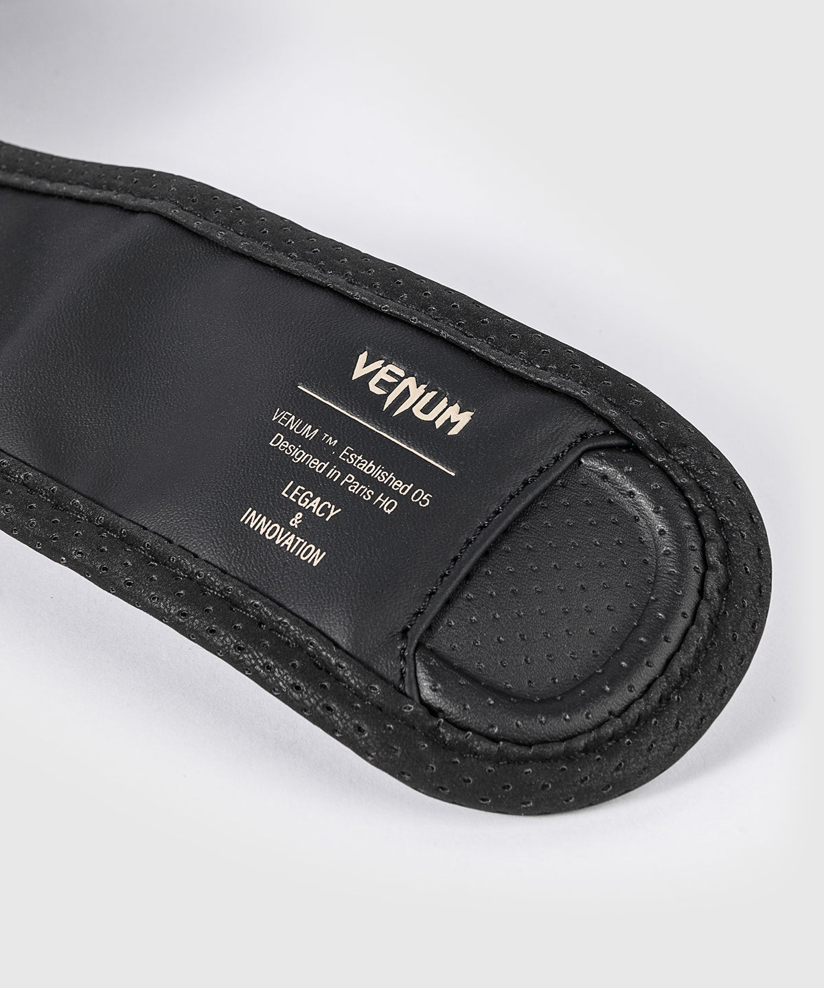 Venum Impact Evo Guantes de sparring MMA - Negro
