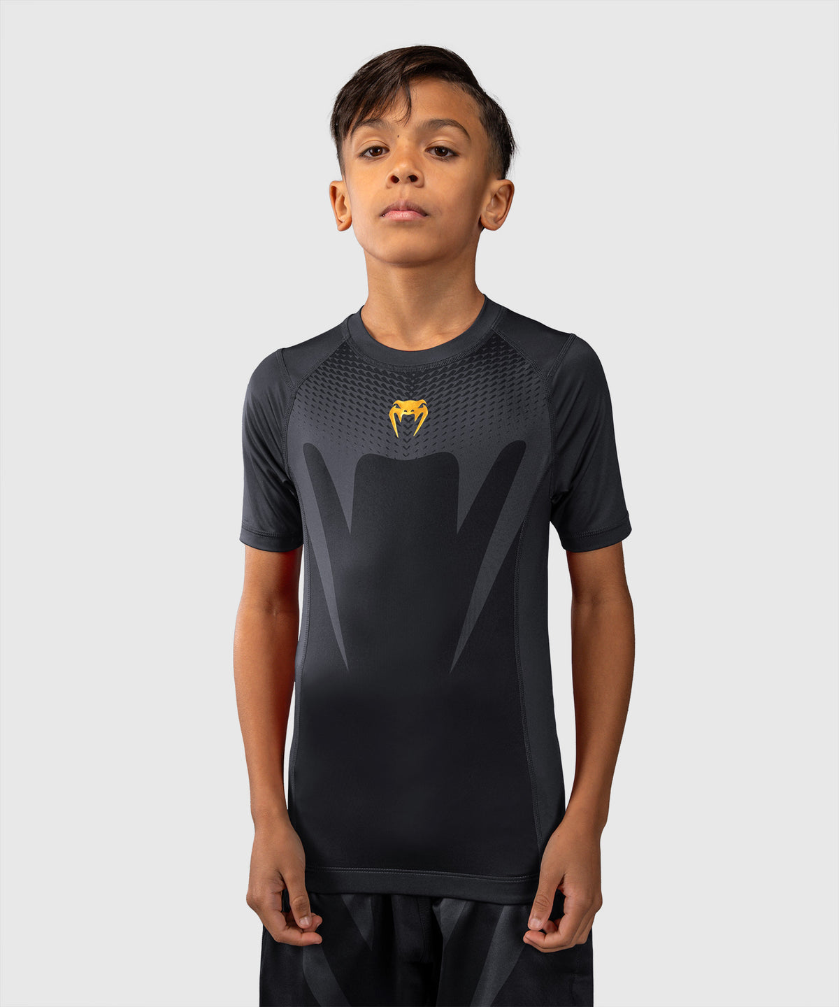 Venum Attack Rashguard de manga corta para niños - Negro/Dorado